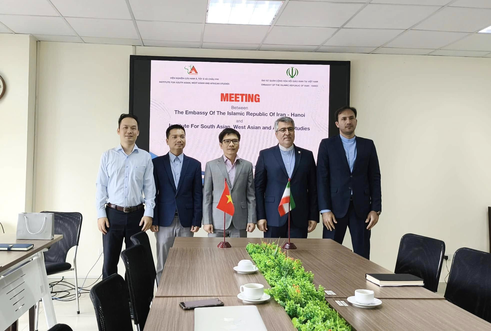 Buổi làm việc giữa ISAWAAS và Đại sứ quán Iran