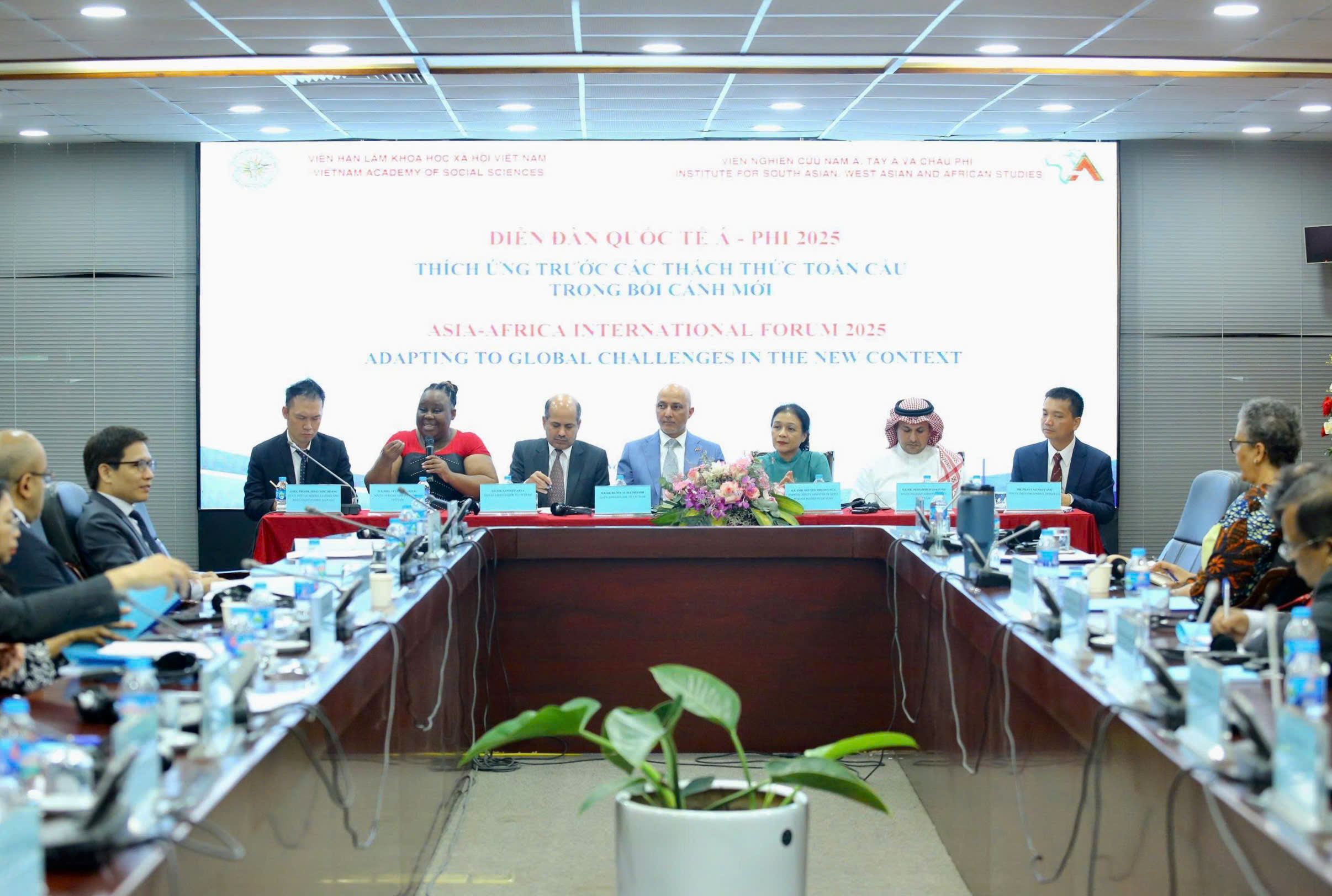 Diễn đàn quốc tế Á - Phi 2025: Chung tay thích ứng trước thách thức toàn cầu