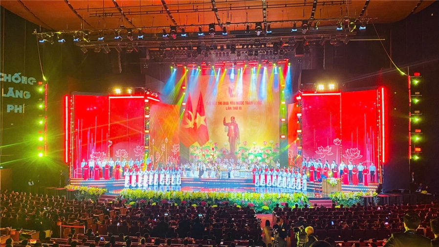 Đoàn đại biểu Viện Hàn lâm Khoa học Xã hội Việt Nam tham dự Đại hội thi đua yêu nước toàn quốc lần thứ XI